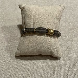 Grey Brix Stretch Stella and Dot bracelet EUC